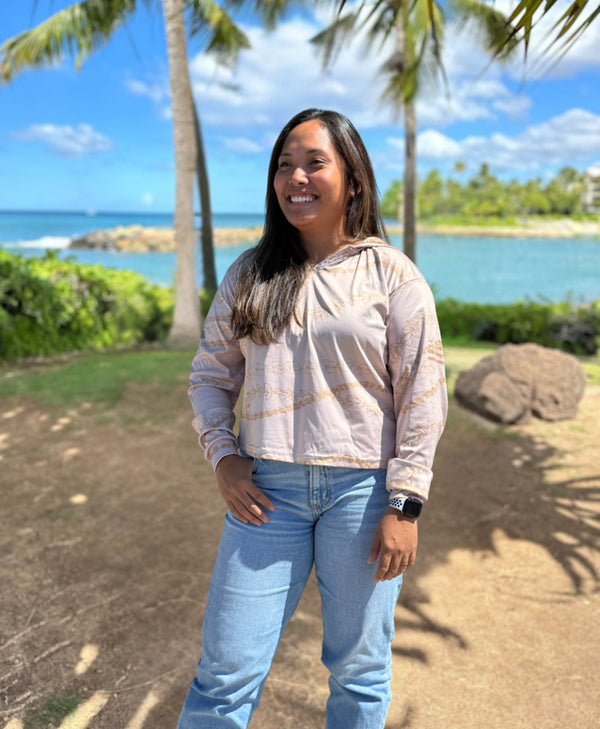 Kuulei Wahine V-Neck Hooded Crop Longsleeve Drifit Desert Sand