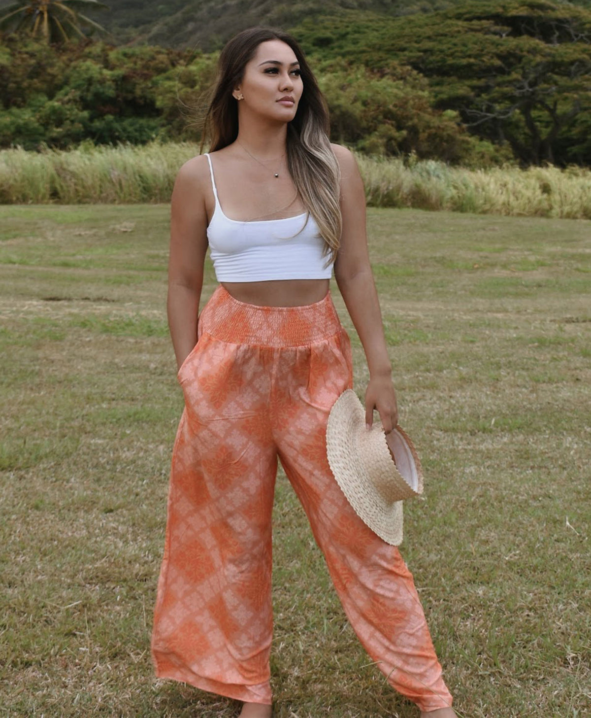 優雅な佇まいを纏う HERMES lungo a maniche corte ワンピース Wahine – Hae Hawaii