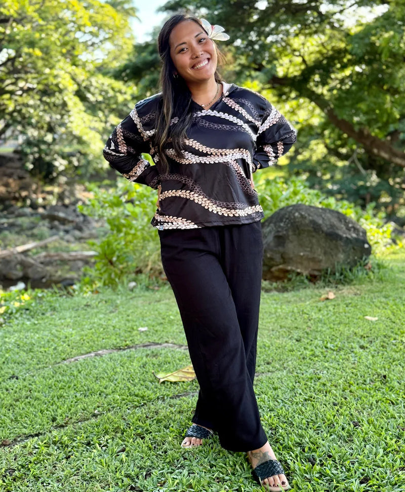 Kahelelani Wahine V-Neck Hooded Crop Longsleeve Drifit Black