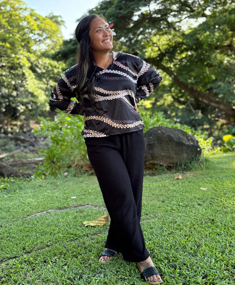 Kahelelani Wahine V-Neck Hooded Crop Longsleeve Drifit Black