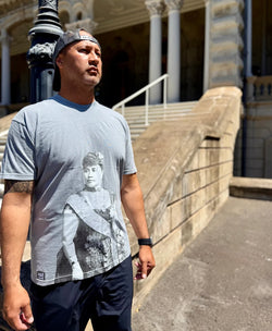 Queen Liliuokalani Tee