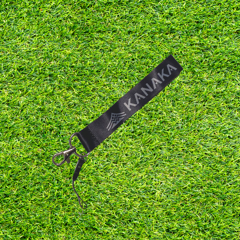 Kanaka Black Wristlet